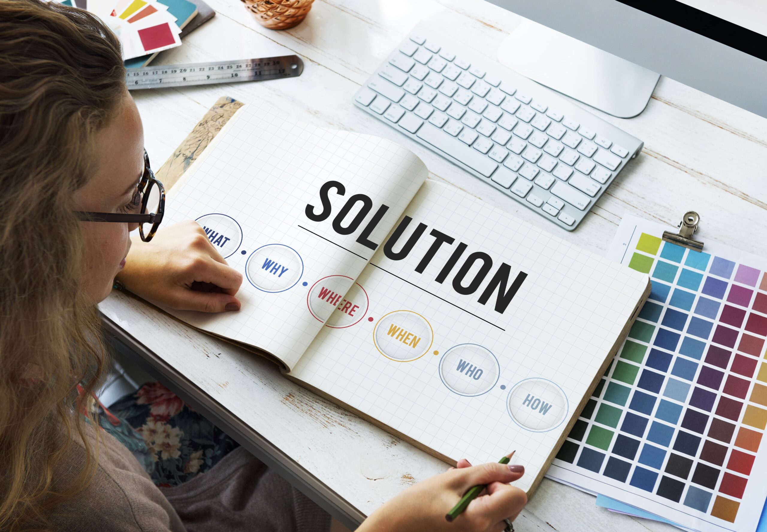 solution-problem-solving-share-ideas-concept (1)